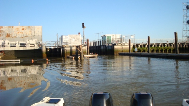 Flood control locks on the Sacramento Delta
