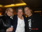 Robbi 'C-RUN' with
Diane & Jeff IMMACU~NADA

