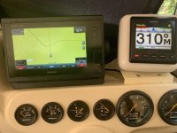 Garmin GPS&autopilot.jpg