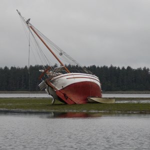 Tried to cut the entrance marker short.  Floated off ok when tide came in