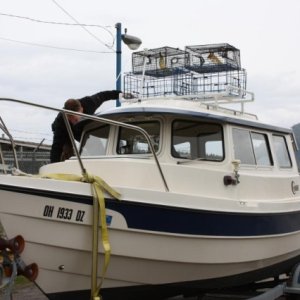 Roof rack with traps on Reel Action 1