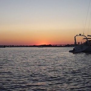 Hanging at anchor with the sailboats.