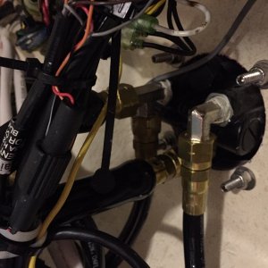 Media 'back of helm' in album 'Garmin Reactor 40 w/Smartpump Instal'
