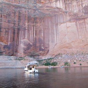 Media 'Making our way into the beach at Forgotten Canyon Monday night 9-27' in album 'Looking back up lake between Lake Canyon and Annies Canyon after leaving Halls Crossing on 9-23'