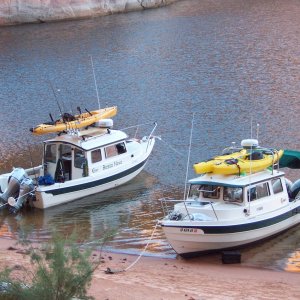 Bosa Nova and C-Idaho on the Beach in Forgotten Canyon 9-27