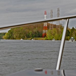 Media 'Headed to Bledsoe Creek' in album 'Upper Cumberland River Apr07'