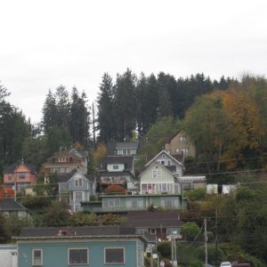 Media 'Astoria homes' in album 'State park near Warrenton Oregon'