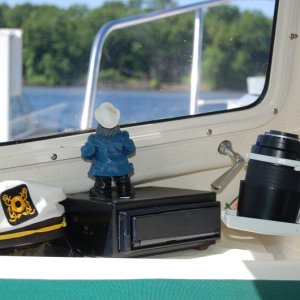 Media 'Good lens holder too!' in album 'BOAT PARADE July 4,2003'