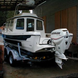 Media 'The E-Tec 115 is our motor choice!' in album 'Cast Away getting rigged at E.Q. Marine'