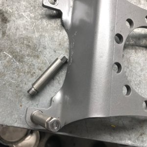 Mounting bracket & slide pin