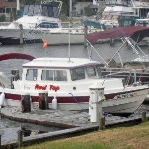 Media 'Red Top in Fairfield Harbour's Shoreline Marina' in album 'First launch as Red Top at Lawson Creek Park, New Bern, NC'