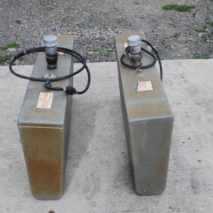 Saddle tanks