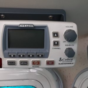Cobra VHF
