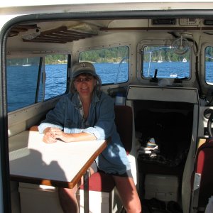 Media 'Laurie The Navigator' in album 'Sucia Sunset'