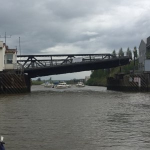 Waiting for the last bridge into Petaluma Turning Basin to open.