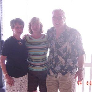 Dinner with George and Penny in Marathon
