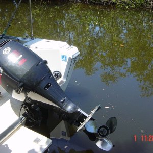 Port swimstep and 06 Suzuki with S/S Prop