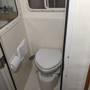 Media 'Love our composting toilet' in album 'For Sale'