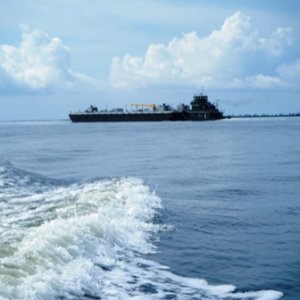 22MAY10-Pusher Barge on ICW at  Bay River