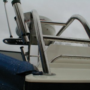 (Joy) A great design for rocket  launcher and radar