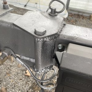 Media 'solid welded hinge point (was not great handling before)' in album 'Surge Brake sender (NOT OK)'