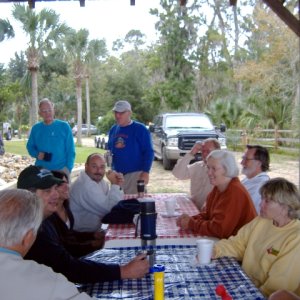 Media 'Sunday Morning Gang' in album 'Apalachicola 07'