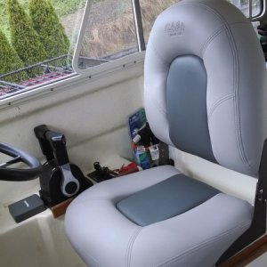 NewHelmSeat