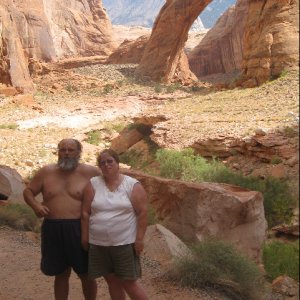 Jim and Laurie on Trail to Rainbow Bridge 9-20-09.Sized
