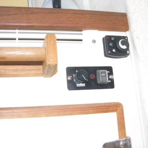 Espar Mini Controller, above the Wallas Control