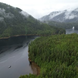 Kluth Bay
