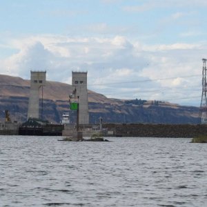John Day Dam - Approaching