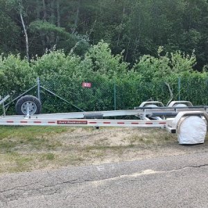 Trailer Empty-1