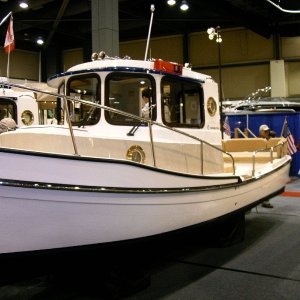Media 'BoatShow 005' in album 'Boss Reynolds About To Get Flogged'