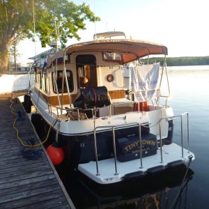 P1020322 Tinytown in Reach Harbor. Nice spot the marina is now owned by an ex pool shark. Someone walked up to me just after we docked and asked if we needed anything? I replied we are all set. He said I have a car here your welcome to use if you want to go into town. People up in Ontario are the best