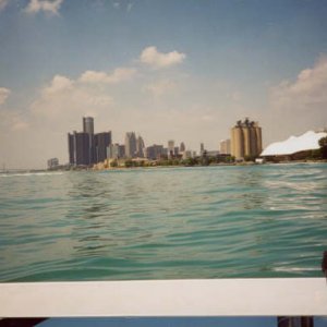 Media 'new folder (3)011.jpg' in album 'MVC-006F.JPG'