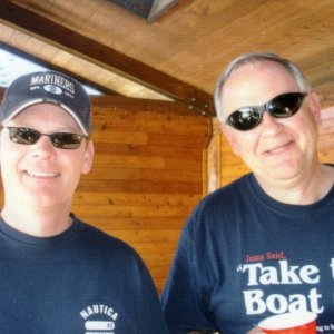 (Ruth/Joe): Dwight & Kirby (C-Sick)