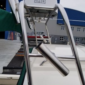 Tall Radar Arch
Fishing Rod Holder
Garmin 18xHD Radar
