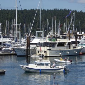 Media 'C-dory cruiser approaching the Friday Harbor fuel dock Sunday afternoon July 23rd 2017' in album '2016-07-01 Cruiser 22 at Holmes Harbor'