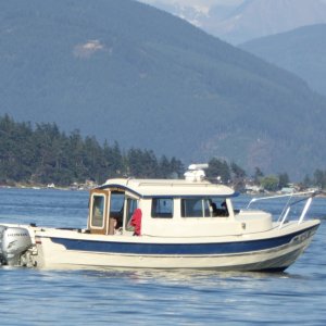 Aug 20, 2017 - Heading south along Guemes I passed another mid-90's Cruiser. No name and looks clean!