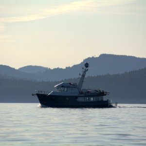 Maximo sighting, with her C-Dory 14 tender, north bound between San Juan Island and Orcas on the morning of May 10th, 2019.