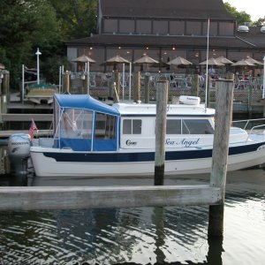 Berth #14 at ST. Michaels Marina. The calm before the storm that hit abt 0230. Awoke to check the lines and fenders to the 'rocking horse'.

Sun 04 Jun 2006 07:51:14 PM CDT