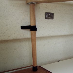 Velcro Straps Hold Rear Leg Securely Against Side of Boat