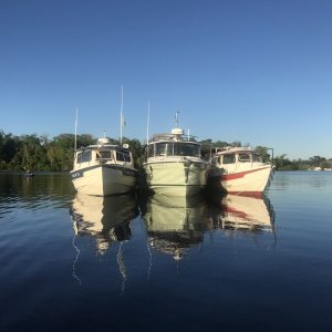 C Traveler, Ms Jill and Mystery Girl rafted behind Seven Sisters Islands