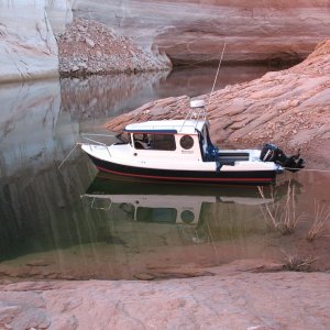 Media '' in album 'Raised deck powerboat'