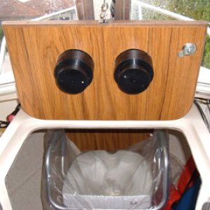 Cup Holders - Bottom