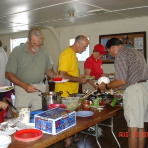 Potluck Saturday evening at
the Squalicum Yacht Club