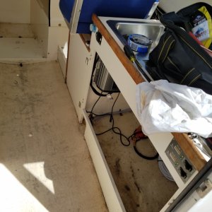 Media 'Mascoat project - galley before' in album 'Mascoat project - port before'