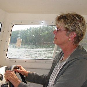 Valerie piloting Widget through Upper Hell Gate