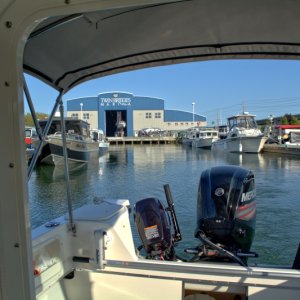 Setting out on a Thursday evening after work for 10 days on the water, first stop: Bellingham CBGT. Looks like another C-Brat on the Forklift might be joining!