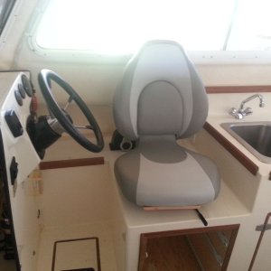 Helm seat swiveled to 90 degrees